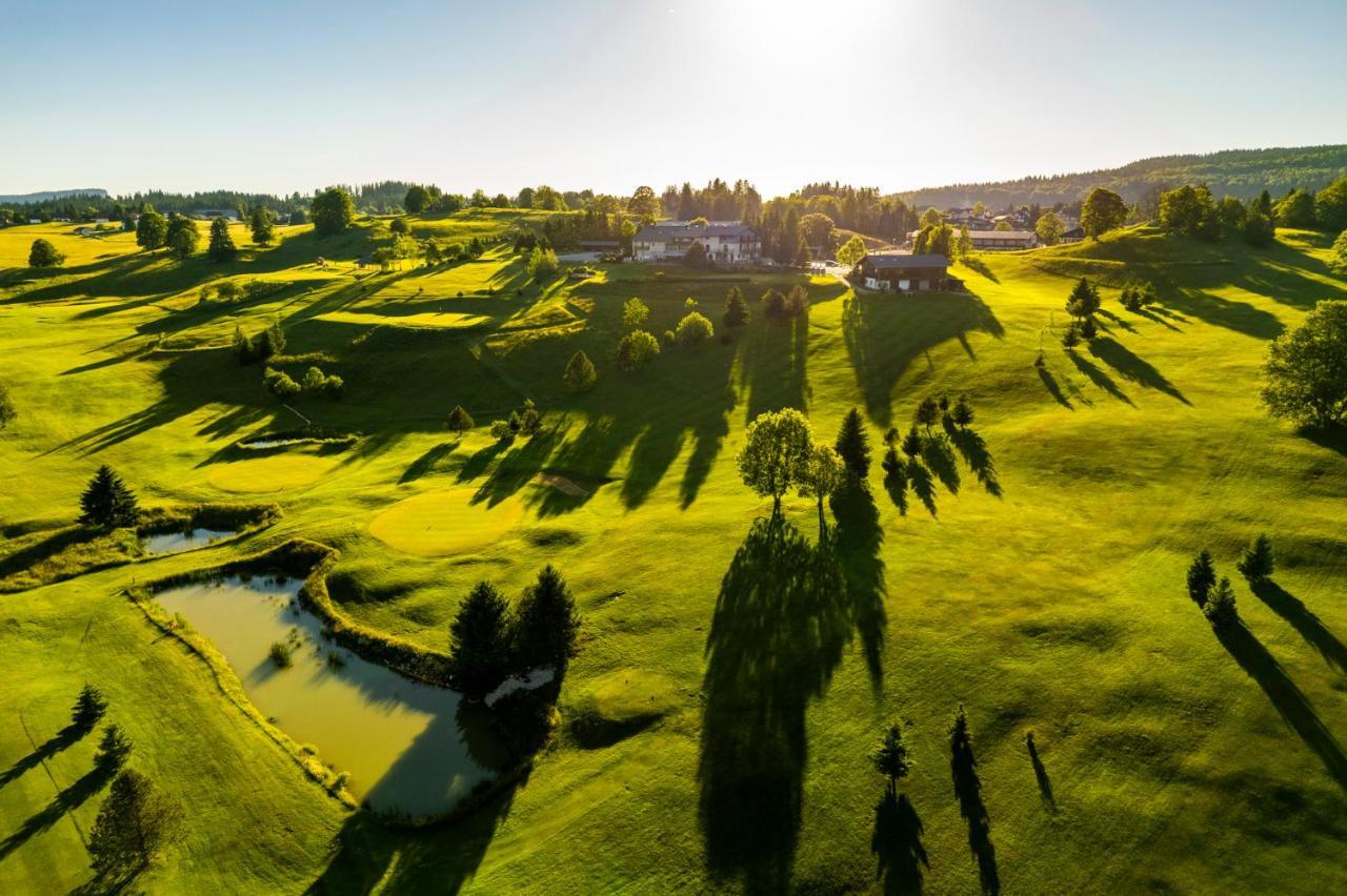 Domaine Du Mont-Saint-Jean Les Rousses Exterior foto